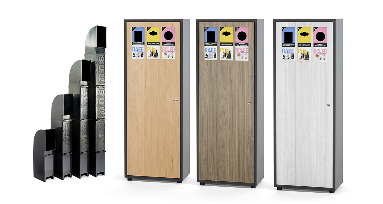 Modular recycling station